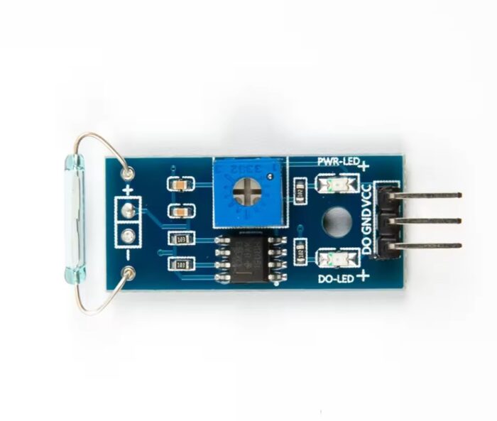 HL-01 Capteur Magnetron Module -Reed switch sensor- High-Sensitivity Sensor with Clean Signal Output - Comparator Waveform for Robotics and DIY Projects